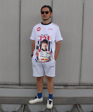 【8月上旬入荷予約受付中】角田裕毅 x オラクル レッドブル レーシング 日本限定 Tシャツ (2025年日本GP仕様)  /FN-W/ARB/JPL