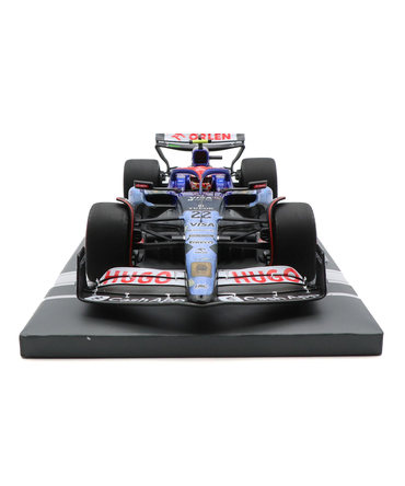 ミニチャンプス 1/18スケール Visa Cash App RB VCARB01 角田裕毅 2024年 シンガポールGP
