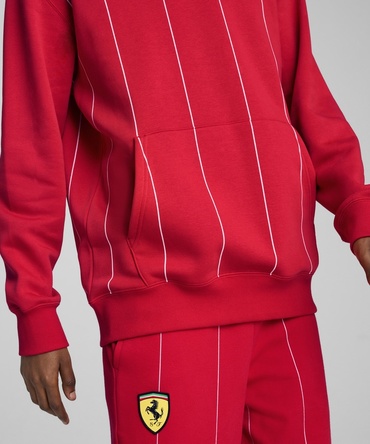 PUMA フェラーリ レース プレミアム フーディー レッド