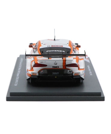 スパーク 1/43スケール au トムス GR スープラ TGR TEAM au TOMS NO.36 坪井翔 / 山下健太 GT500 スーパーGT 2024年 チャンピオン with ボード