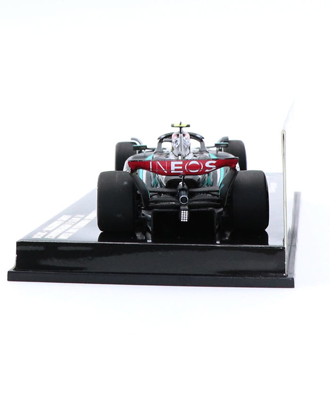 ミニチャンプス 1/43スケール メルセデス AMG ペトロナス F1 W15 E パフォーマンス ルイス・ハミルトン 2024年拡大画像