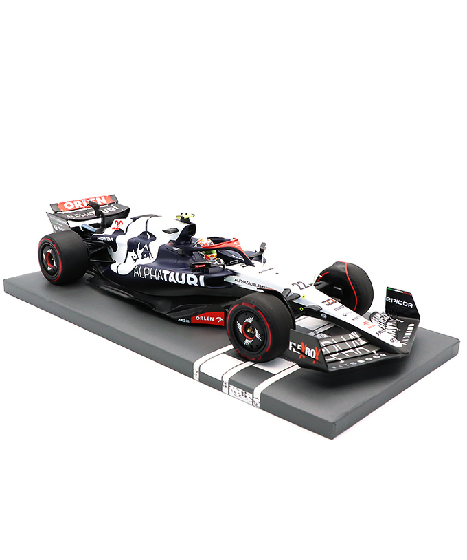 ミニチャンプス 1/18スケール スクーデリア アルファタウリ ホンダ AT04 角田裕毅 2023年 /23f1m拡大画像