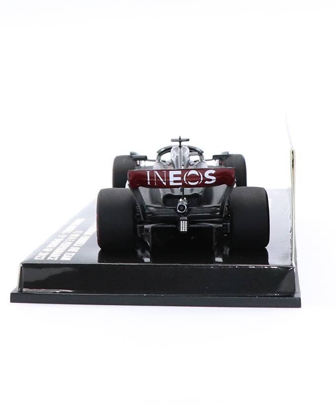 ミニチャンプス 1/43スケール メルセデス AMG ペトロナス F1 W14 E パフォーマンス ジョージ・ラッセル 2023年 スペインGP 3位入賞 /23f1m拡大画像