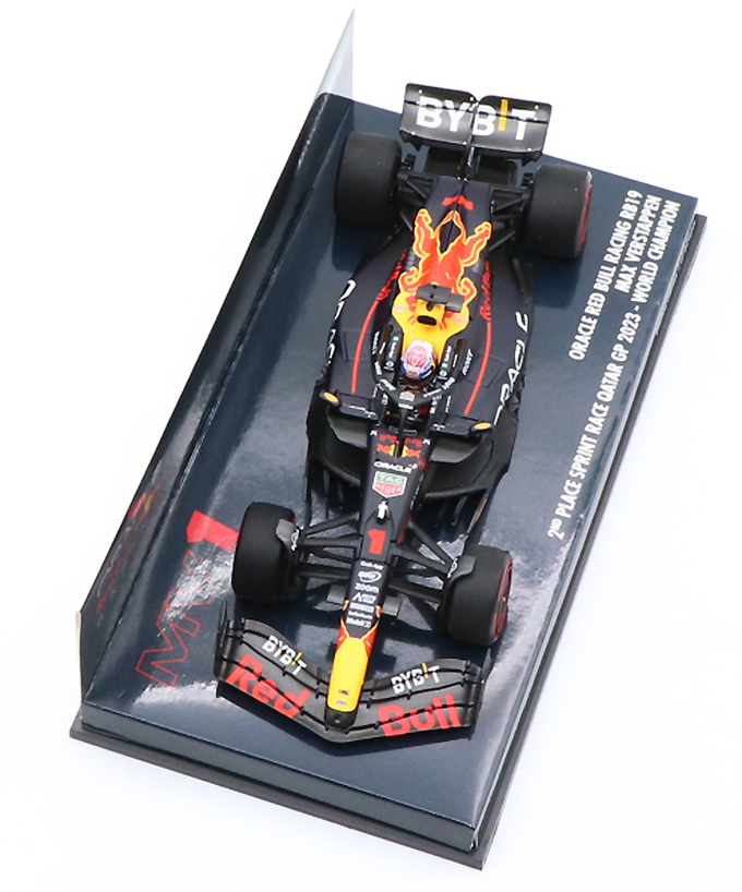 ミニチャンプス 1/43スケール オラクル レッドブル レーシング ホンダ RB19 マックス・フェルスタッペン 2023年 カタールGP スプリントレース 2位入賞ワールドチャンピオン/ARB/23f1m拡大画像