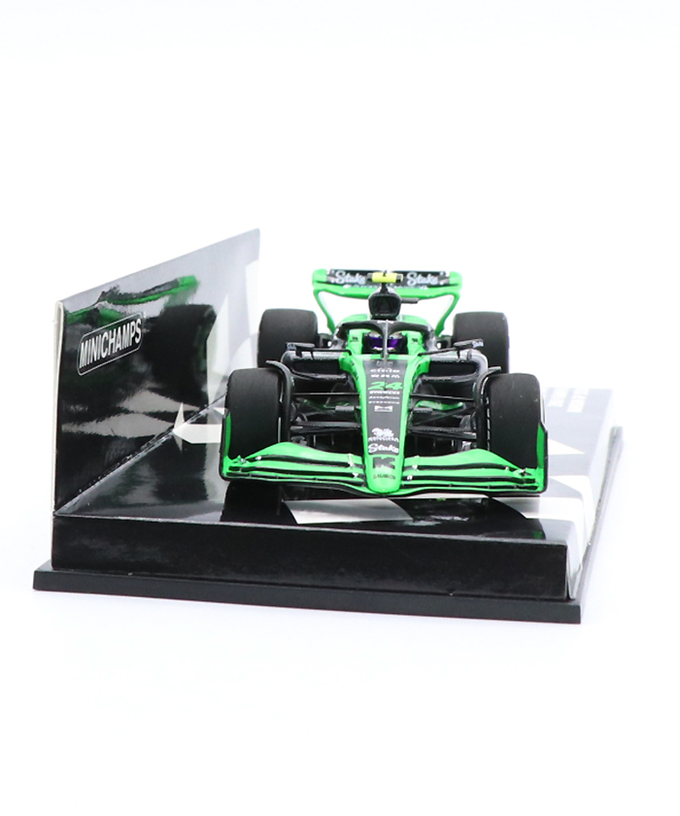 ミニチャンプス 1/43スケール ステーク F1 チーム KICK ザウバー C44 周 冠宇(ジョウ・グアンユー) 2024年 バーレーンGP /24f1m拡大画像