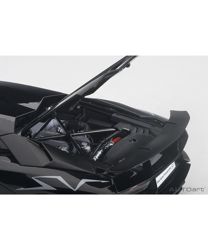 【30%オフセール】オートアート 1/18スケール ランボルギーニ アヴェンタドール LP750-4 SV (ブラック) /msl拡大画像