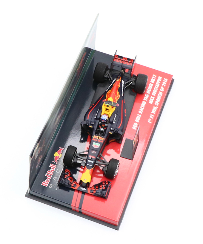 CKモデルカーズ 別注 ミニチャンプス 1/43スケール レッドブル レーシング タグホイヤー RB12 マックス・フェルスタッペン 2016年 スペインGP F1 初優勝 ピットボード付き拡大画像