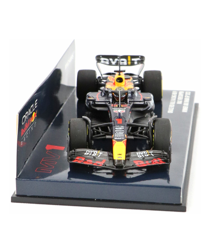 ミニチャンプス 1/43スケール オラクル レッドブル レーシング ホンダ RB19 マックス・フェルスタッペン 2023年 アブダビGP 優勝拡大画像