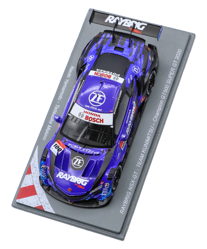 スパーク 1/43スケール レイブリック NSX-GT チームクニミツ No.100 山本尚貴 / 牧野任祐 2020年 スーパーGT GT500 チャンピオンボード付き拡大画像