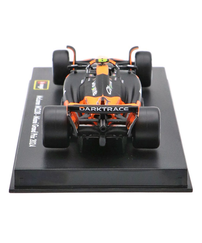 ブラゴ 1/43スケール マクラーレン F1 チーム MCL38 ランド･ノリス 2024年（ドライバー付属）/24f1m拡大画像