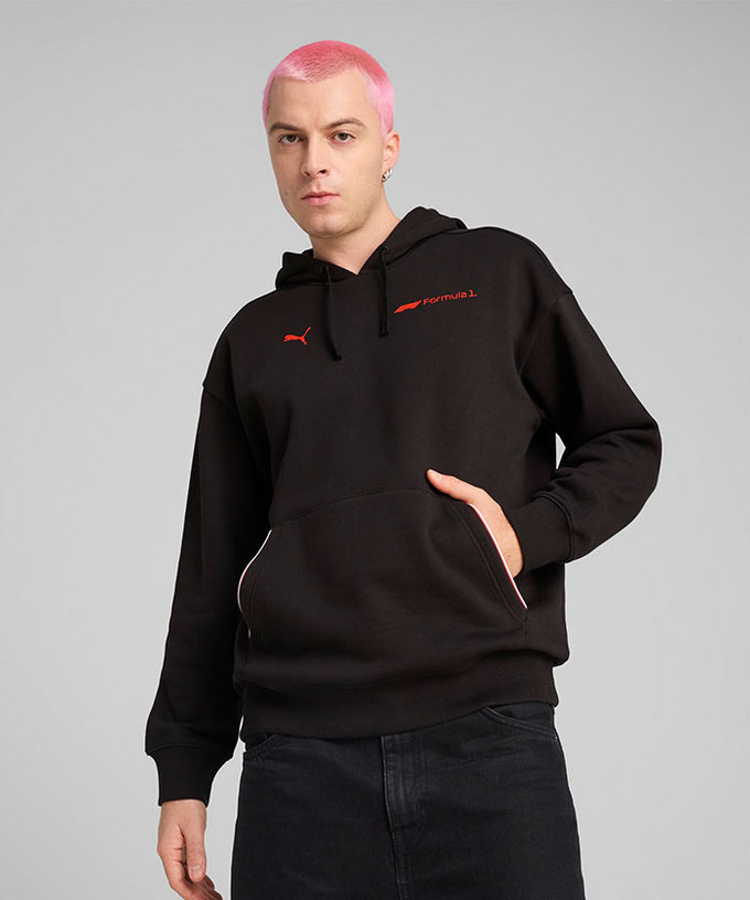 PUMA FORMULA1 エッセンシャル グラフィック フーディー ブラック 2025拡大画像