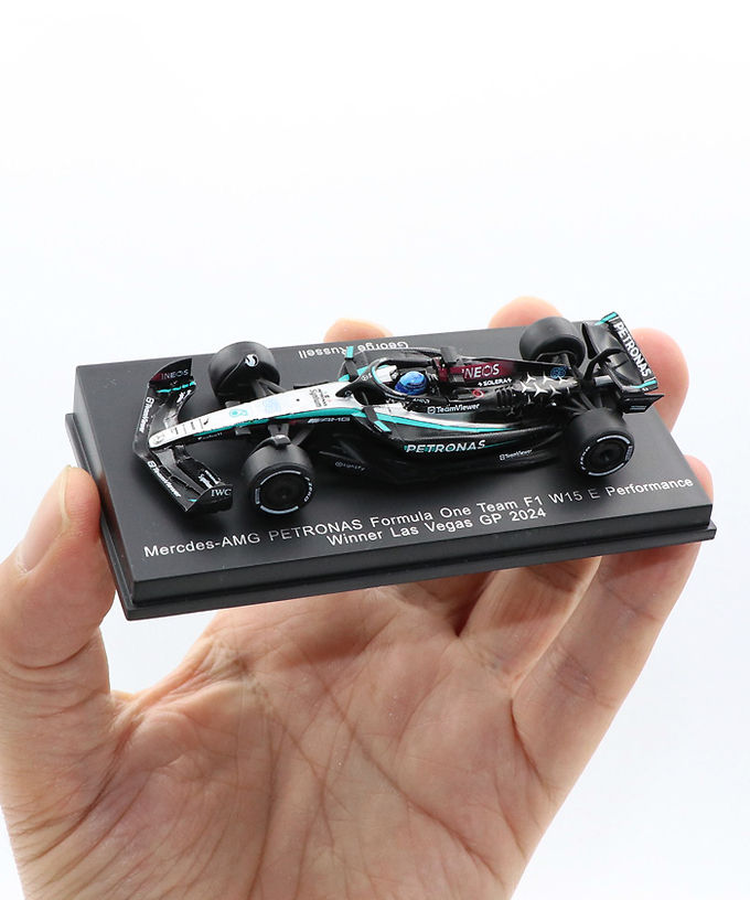 スパーク 1/64スケール メルセデス AMG ペトロナス F1 W15 E パフォーマンス ジョージ・ラッセル 2024年 ラスベガスGP 優勝 /spk拡大画像