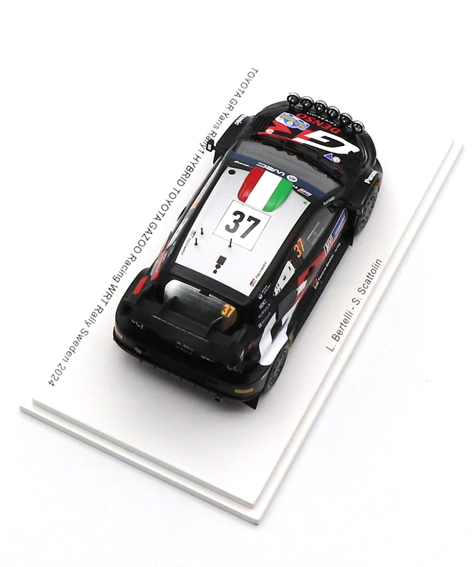 スパーク 1/43スケール トヨタ GRヤリス ラリー1 ハイブリッド TOYOTA GAZOO Racing  WRT 37号車 ロレンツォ・ベルテッリ / シモーネ・スカットリン 2024年 WRC スウェーデンラリー /TGR_WRC拡大画像