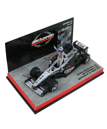 3 / マクラーレン|1/43スケール【海外並行品】ミニチャンプス 1/43