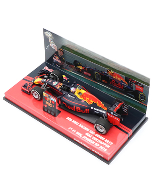 CKモデルカーズ 別注 ミニチャンプス 1/43スケール レッドブル レーシング タグホイヤー RB12 マックス・フェルスタッペン 2016年 スペインGP F1 初優勝 ピットボード付き