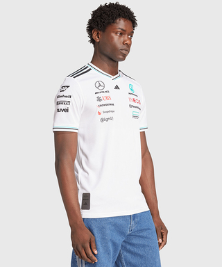 【オーセンティック】メルセデス AMG ペトロナス F1 チーム ドライバー Tシャツ ホワイト 2025 /アディダス/TM-W