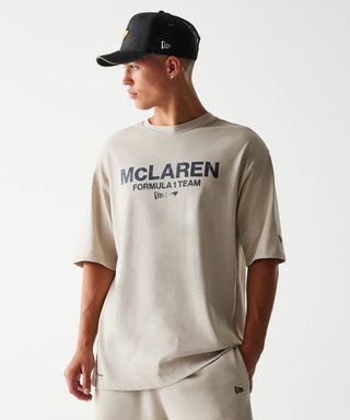 マクラーレン F1 チーム NewEra WRDMARK OS Tシャツ ベージュ