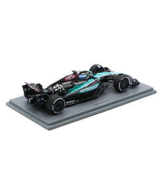 スパーク 1/43スケール メルセデスAMG ペトロナス F1 W15 Eパフォーマンス ジョージ・ラッセル 2024年 シンガポールGP 4位 /24f1m